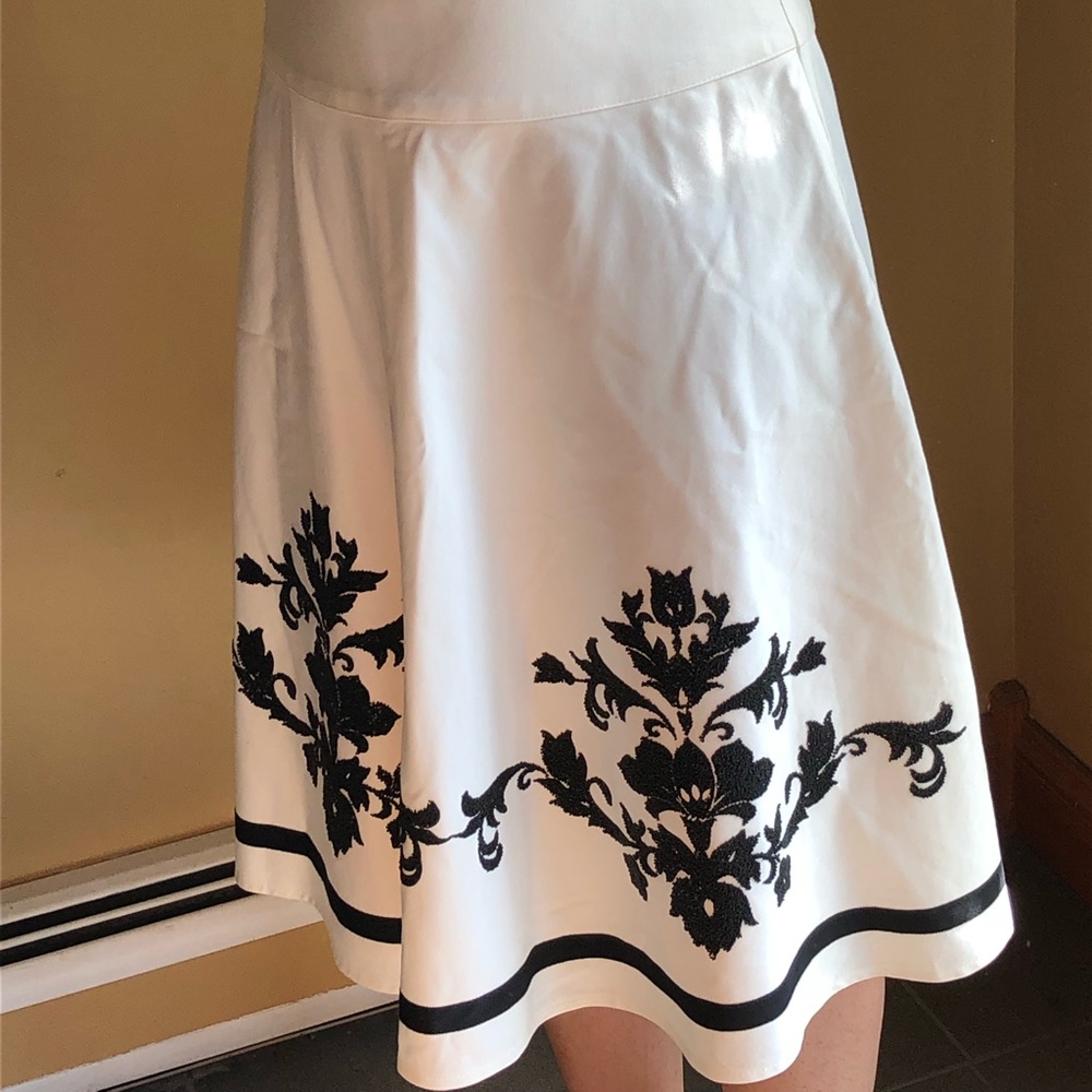 WHBM Skirt